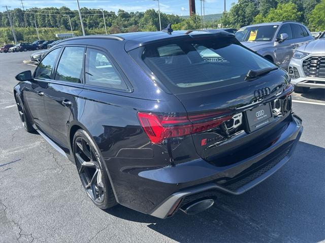 new 2025 Audi RS 6 Avant car, priced at $146,115