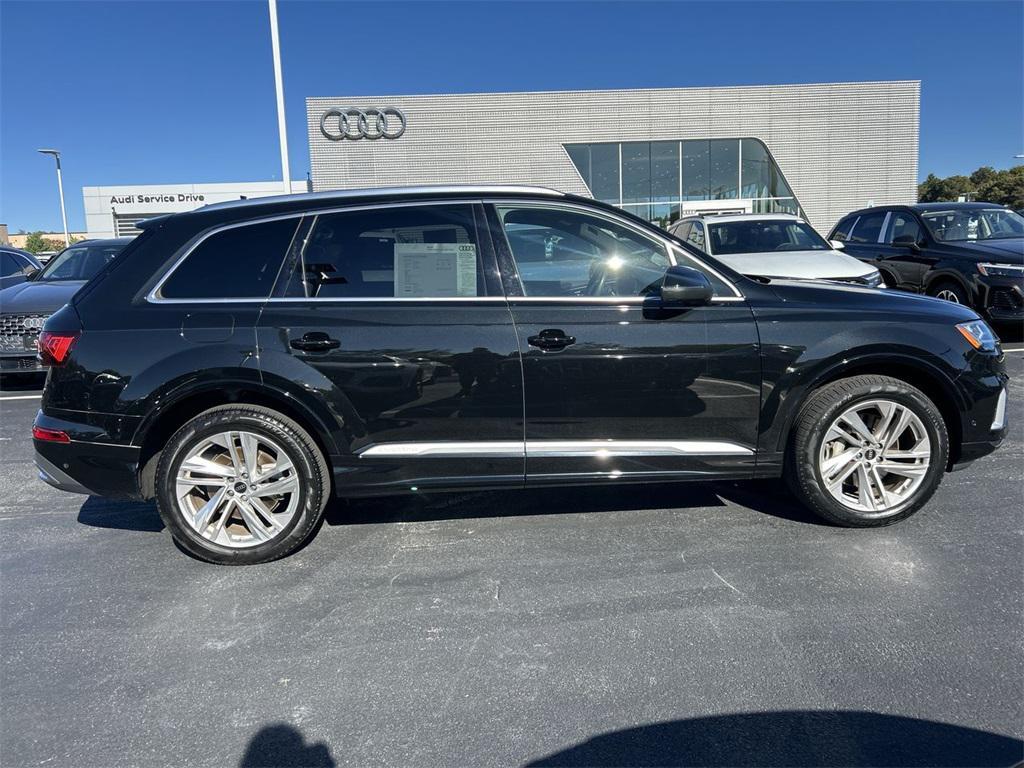 used 2023 Audi Q7 car, priced at $37,943