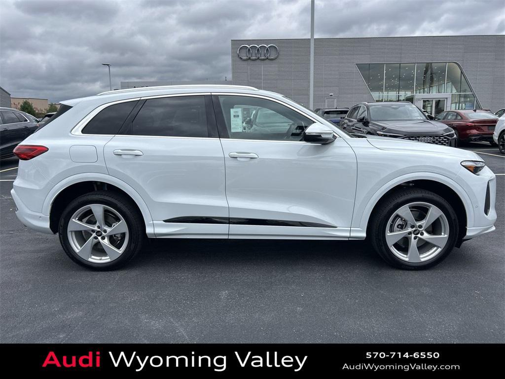 new 2025 Audi Q5 car, priced at $62,080
