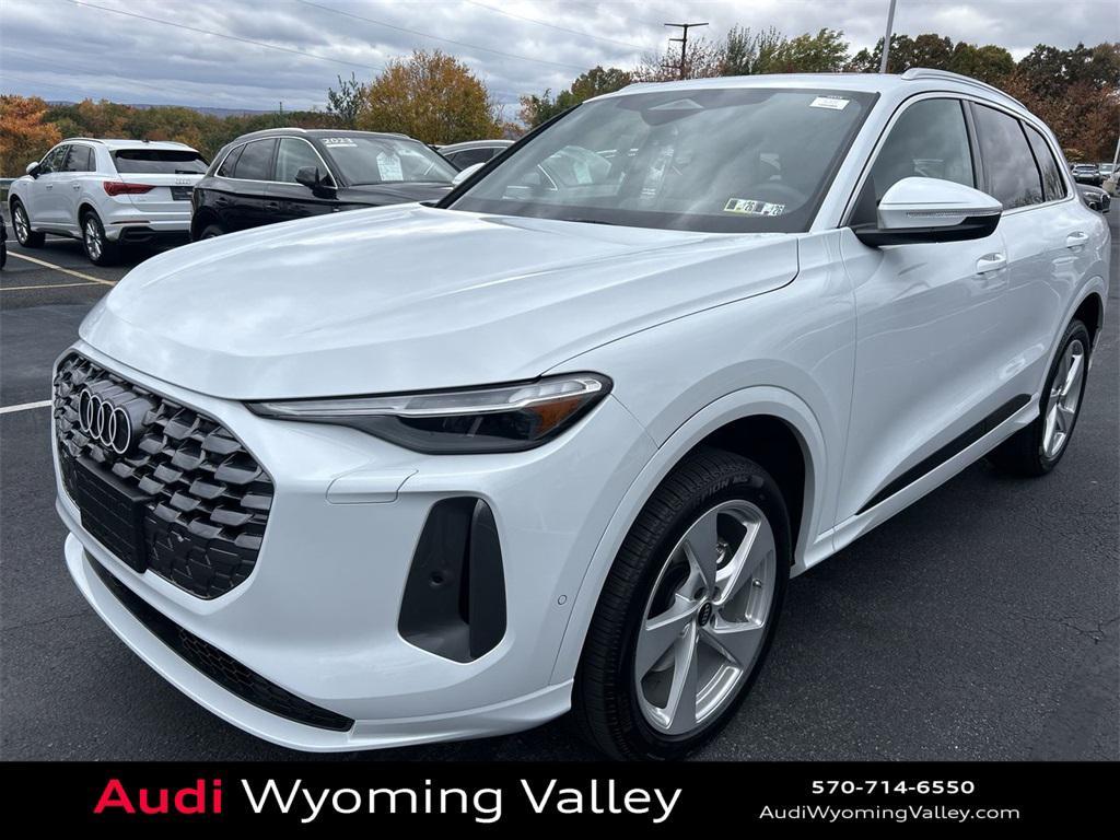 new 2025 Audi Q5 car, priced at $62,080