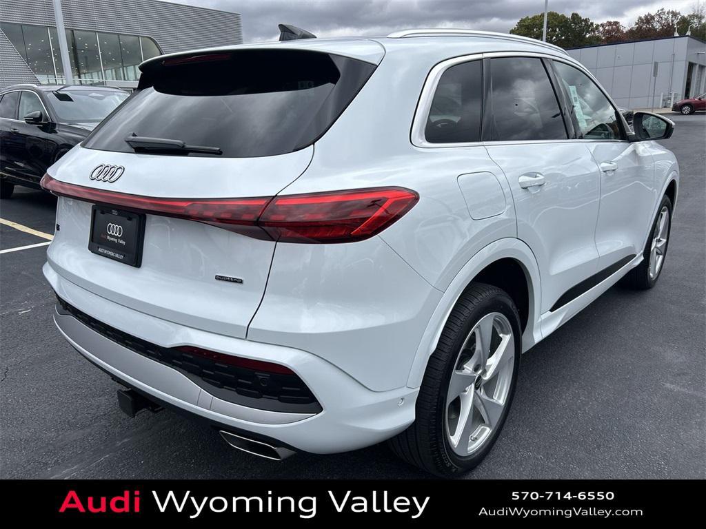 new 2025 Audi Q5 car, priced at $62,080