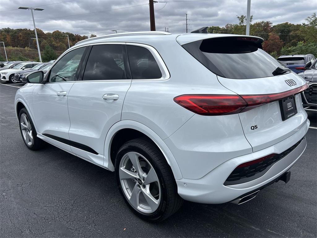 new 2025 Audi Q5 car, priced at $62,080