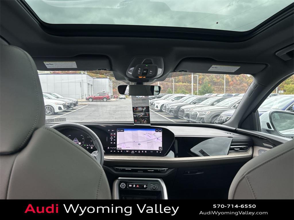 new 2025 Audi Q5 car, priced at $62,080