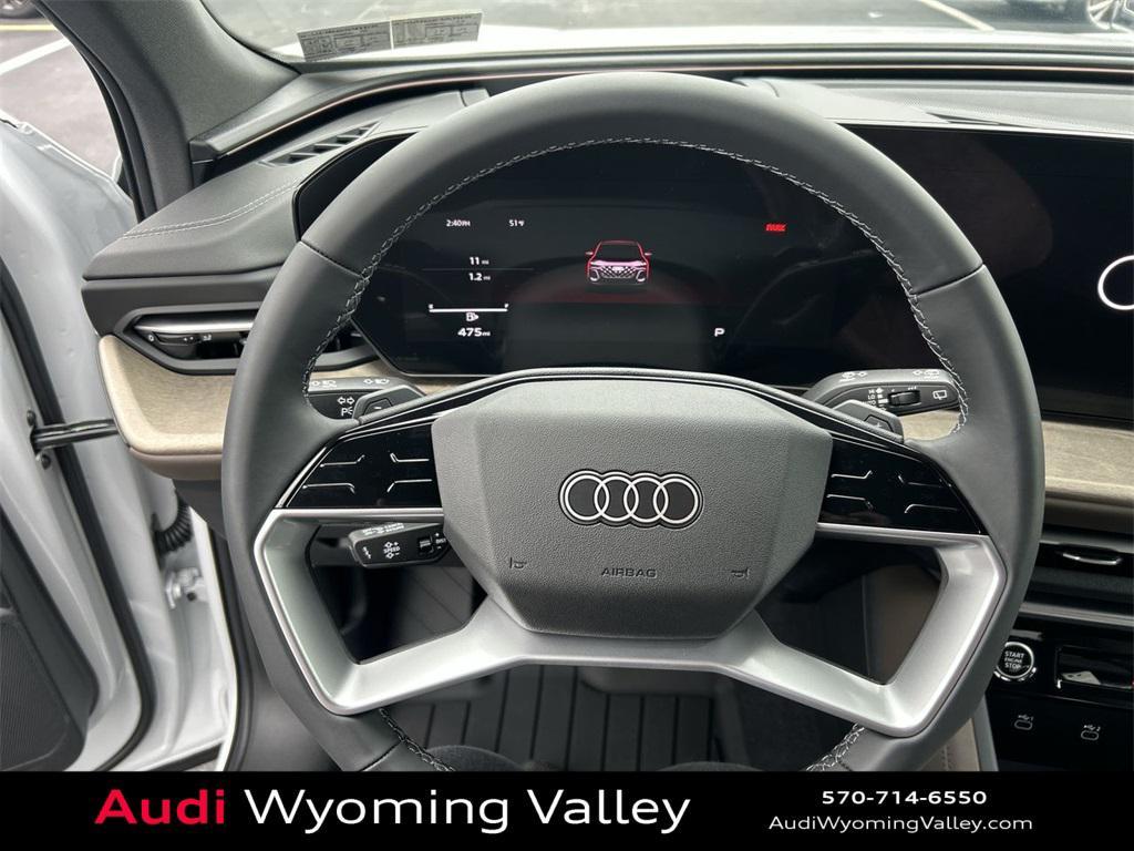 new 2025 Audi Q5 car, priced at $62,080