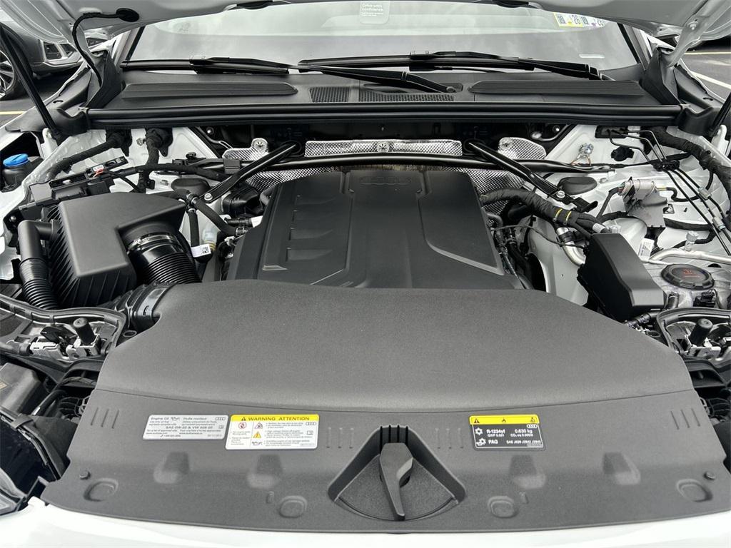 new 2025 Audi Q5 car, priced at $62,080