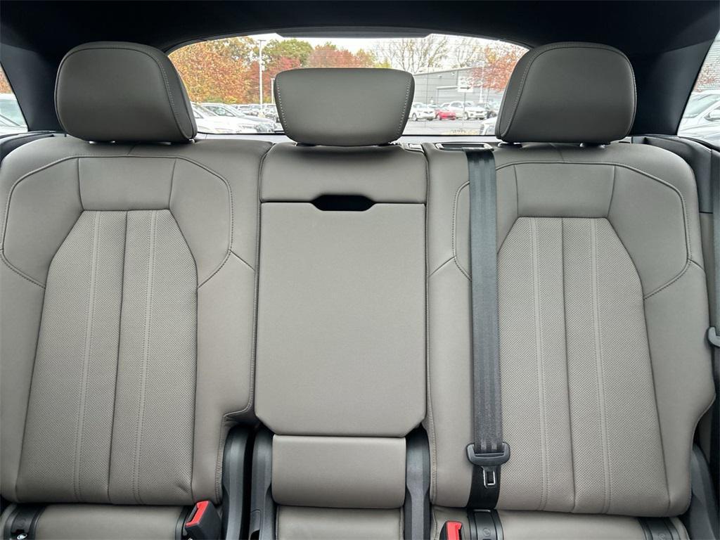 new 2025 Audi Q5 car, priced at $62,080