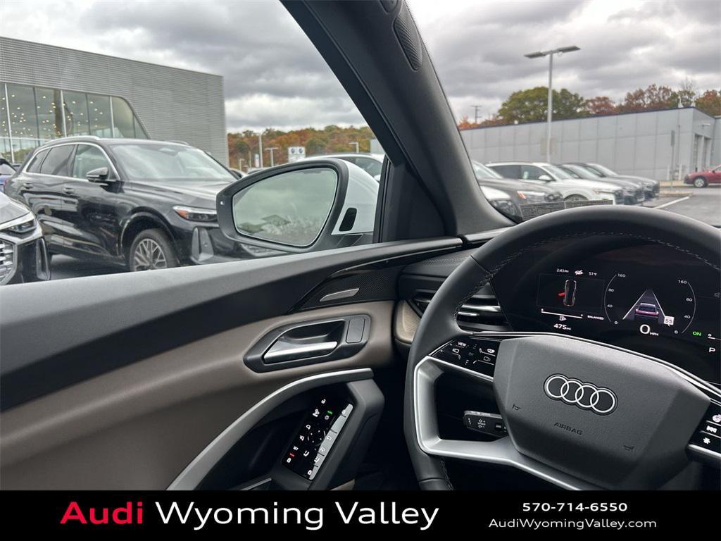 new 2025 Audi Q5 car, priced at $62,080