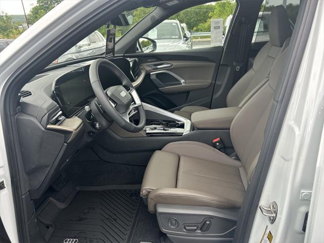 new 2025 Audi Q5 car, priced at $61,300