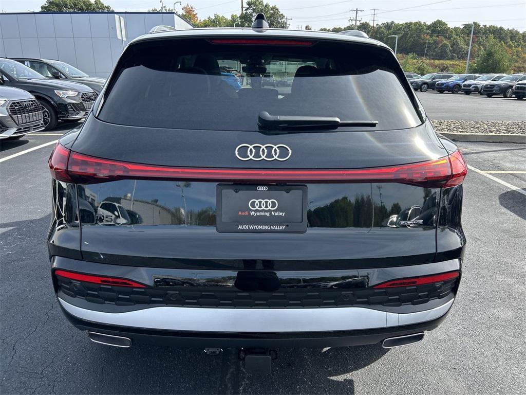 new 2025 Audi Q5 car, priced at $62,080