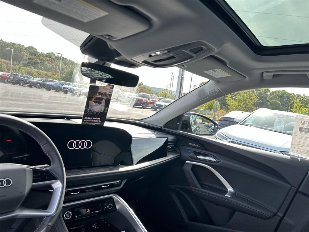 new 2025 Audi Q5 car, priced at $62,080