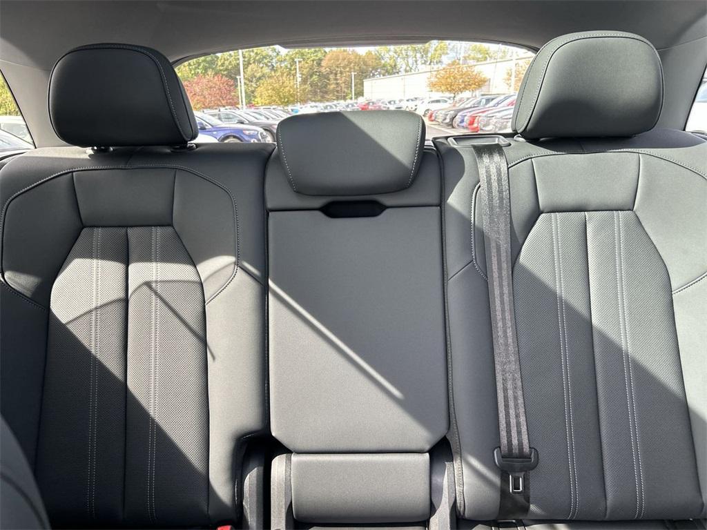new 2025 Audi Q5 car, priced at $62,080