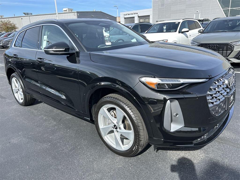 new 2025 Audi Q5 car, priced at $62,080