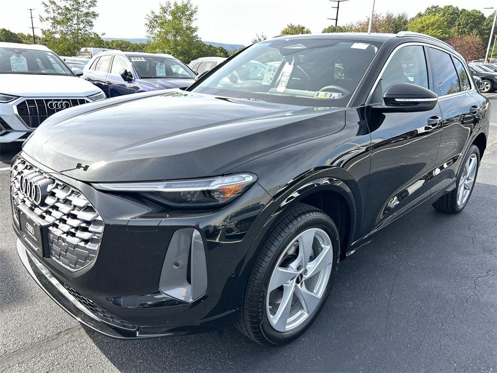 new 2025 Audi Q5 car, priced at $62,080