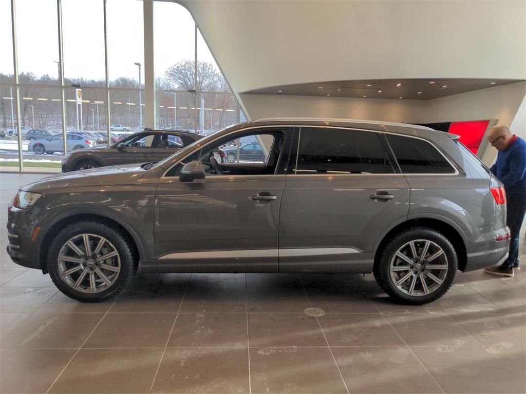 used 2019 Audi Q7 car, priced at $16,500
