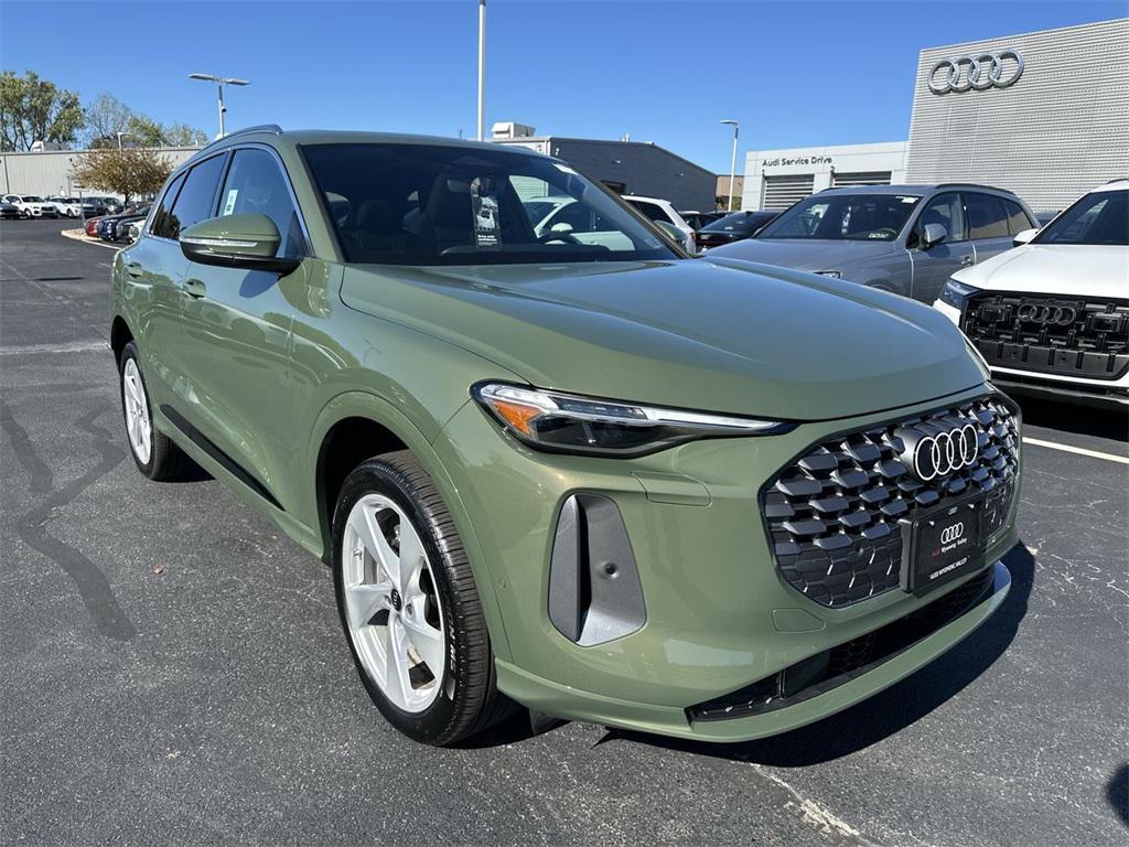 new 2025 Audi Q5 car, priced at $61,430