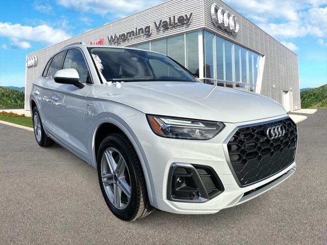 new 2025 Audi Q5 car, priced at $62,475