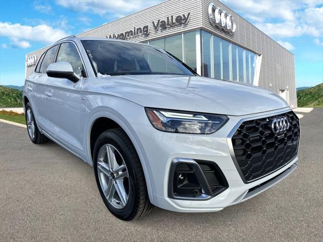 new 2025 Audi Q5 car, priced at $66,660