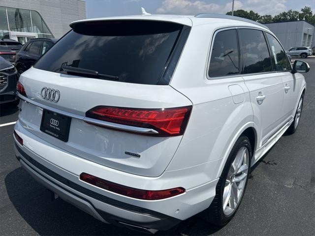 new 2025 Audi Q7 car, priced at $76,350