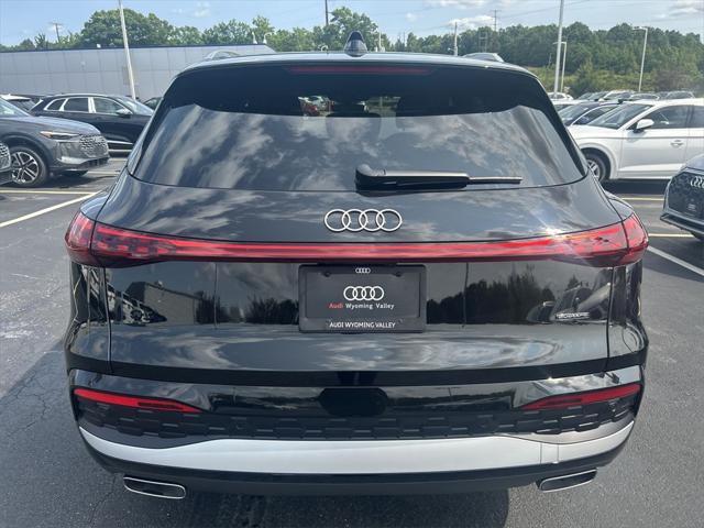 new 2025 Audi Q5 car, priced at $59,680