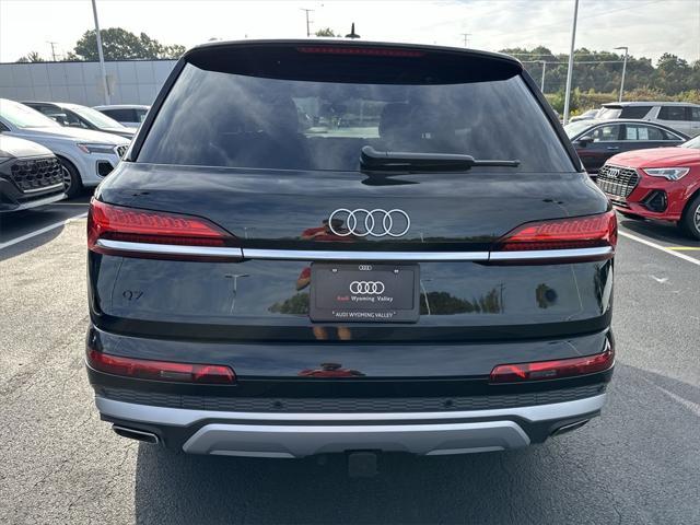 new 2025 Audi Q7 car, priced at $70,785