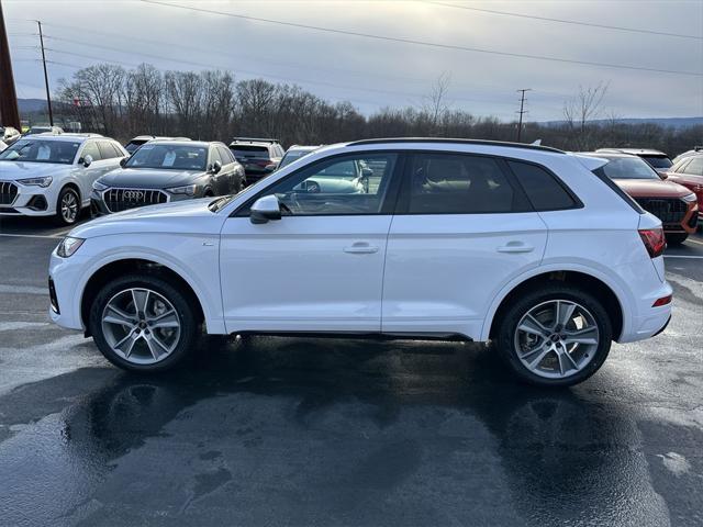 new 2025 Audi Q5 car, priced at $53,185