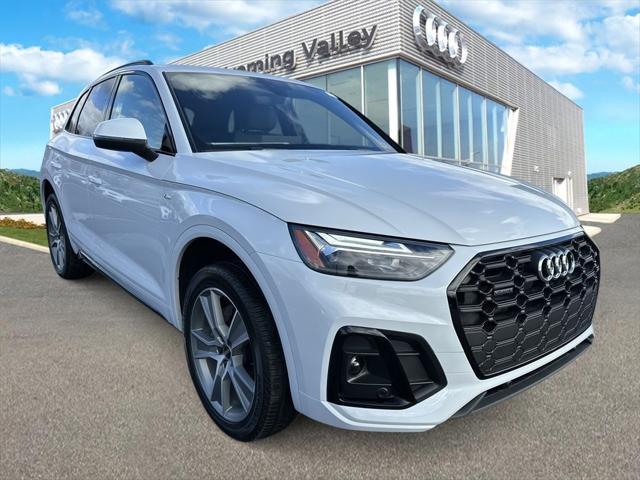 new 2025 Audi Q5 car, priced at $53,780