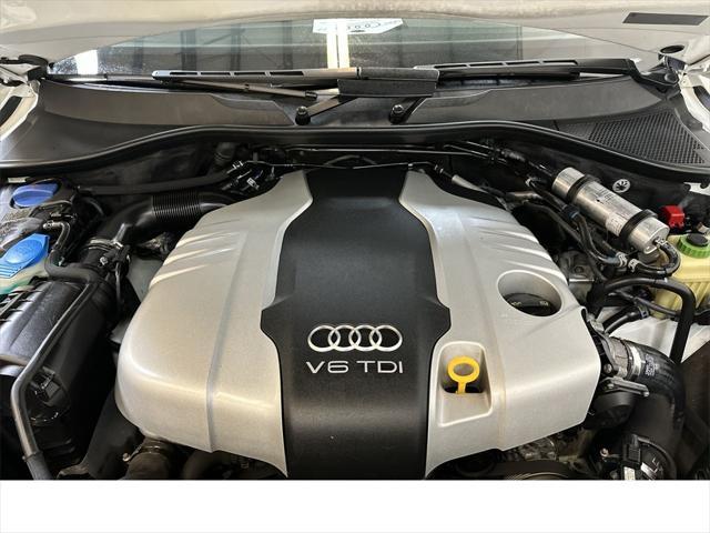 used 2015 Audi Q7 car, priced at $15,500
