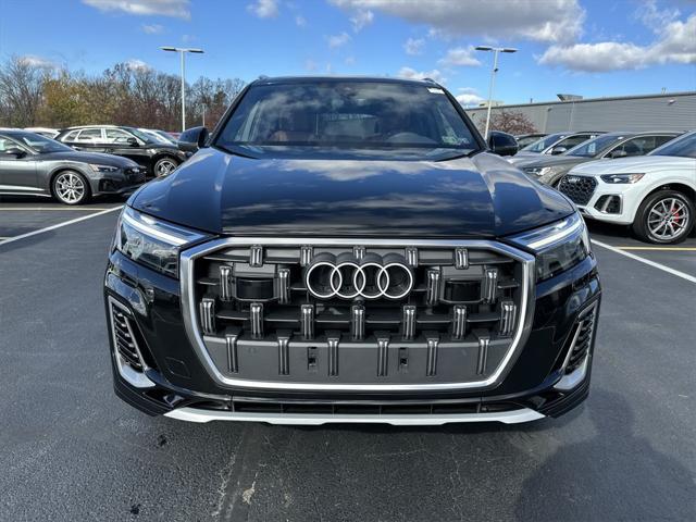 new 2025 Audi Q7 car, priced at $75,885