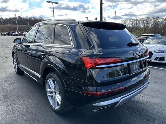 new 2025 Audi Q7 car, priced at $75,885