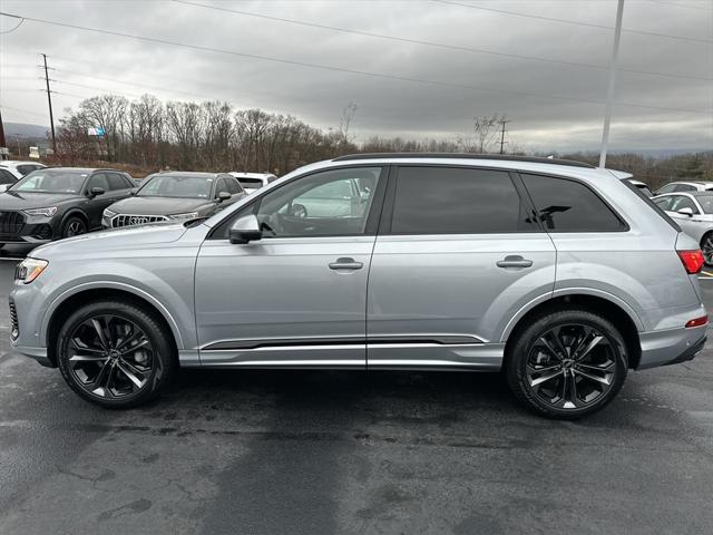 new 2025 Audi Q7 car, priced at $77,700