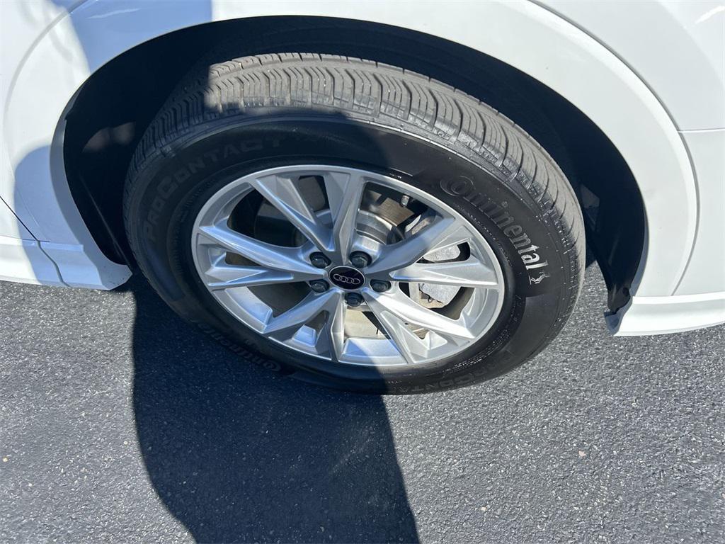 used 2024 Audi Q3 car, priced at $33,968