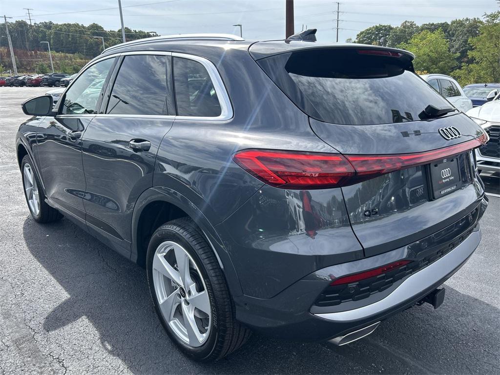 new 2025 Audi Q5 car, priced at $62,080