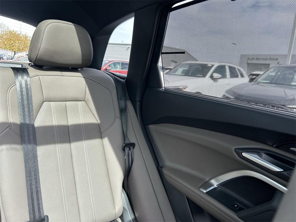 new 2025 Audi Q5 car, priced at $62,080