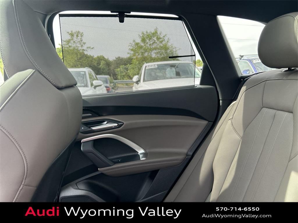 new 2025 Audi Q5 car, priced at $62,080