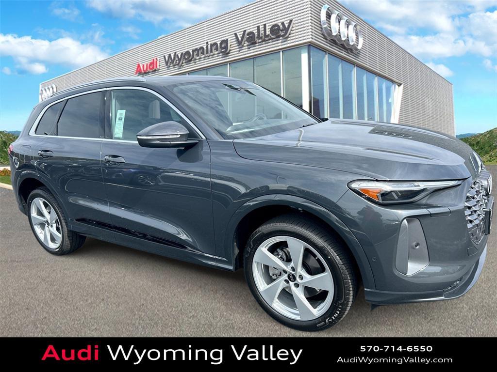 new 2025 Audi Q5 car, priced at $62,080