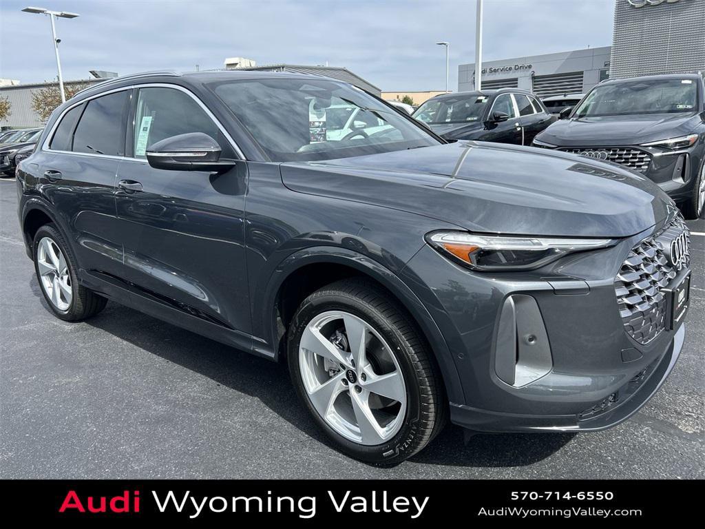 new 2025 Audi Q5 car, priced at $62,080