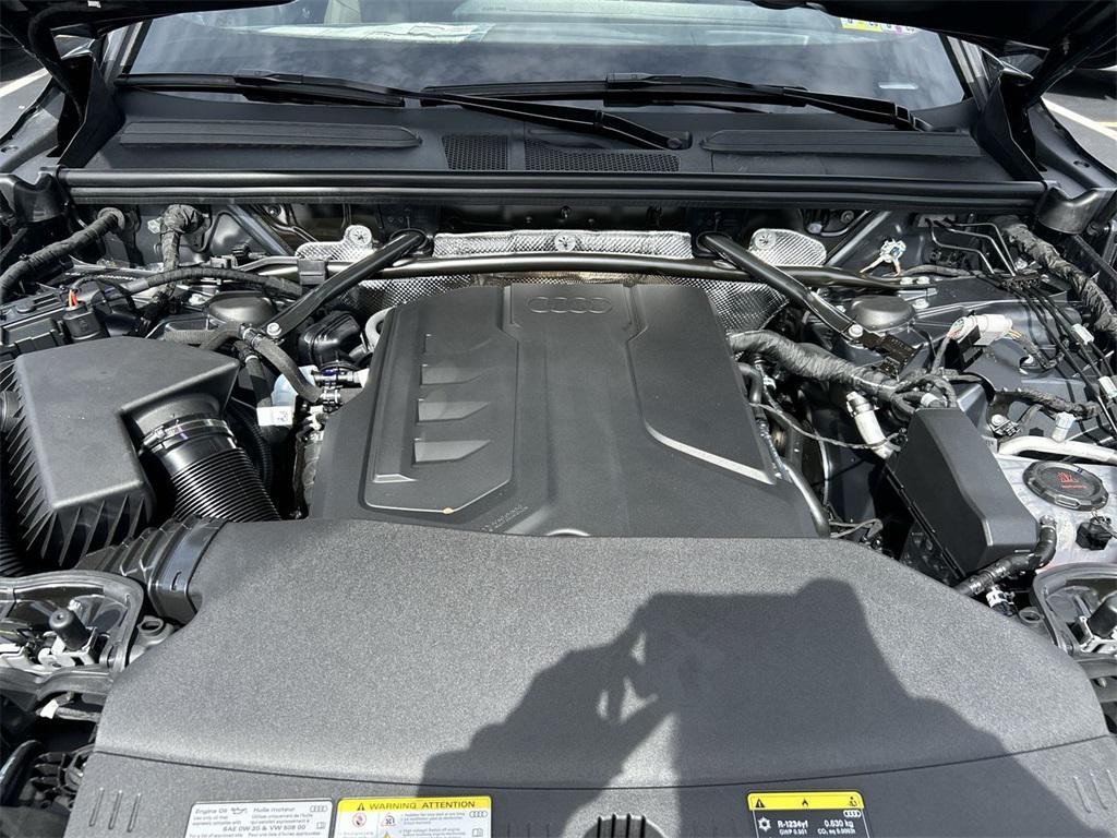 new 2025 Audi Q5 car, priced at $62,080