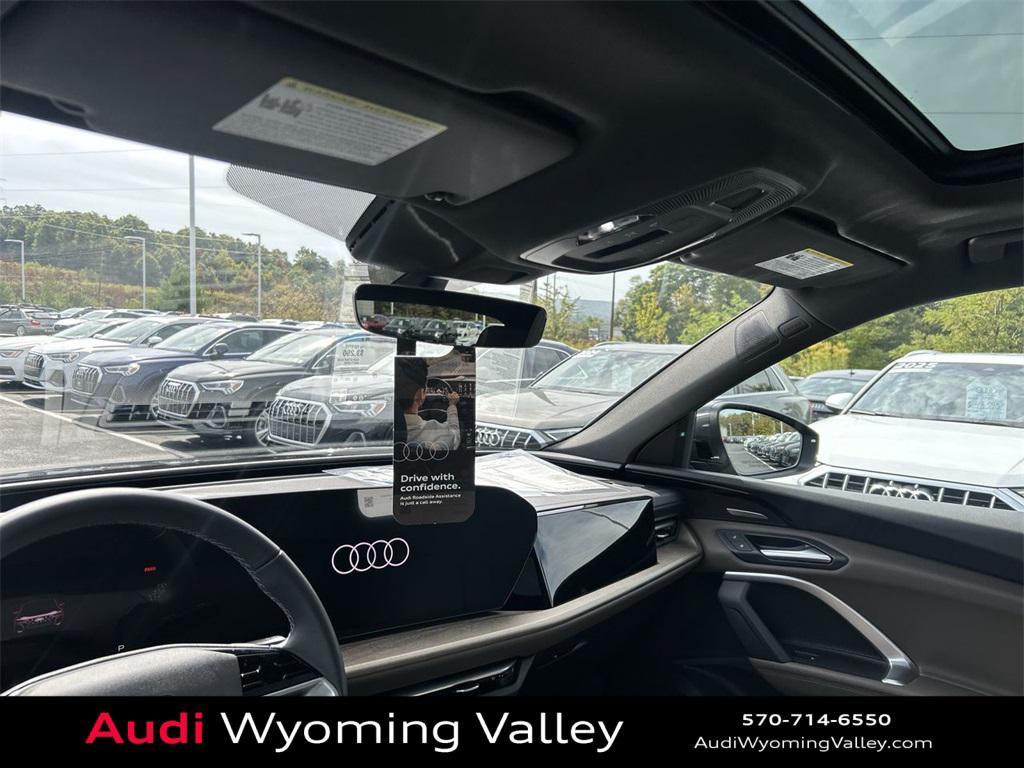 new 2025 Audi Q5 car, priced at $62,080