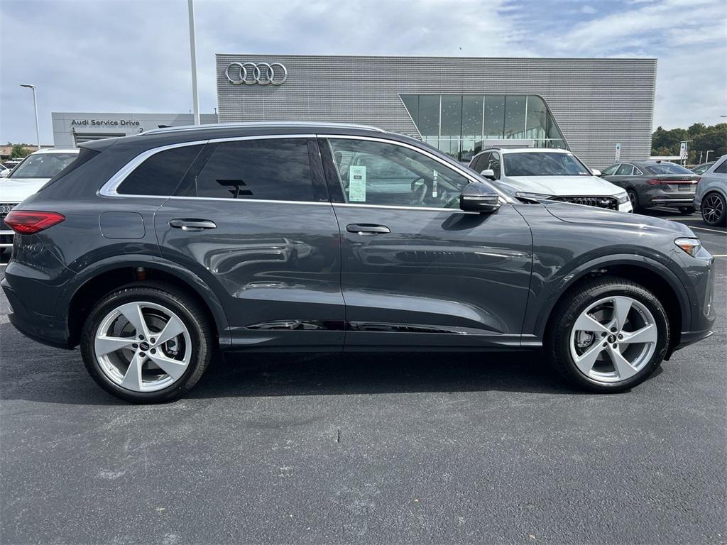 new 2025 Audi Q5 car, priced at $62,080