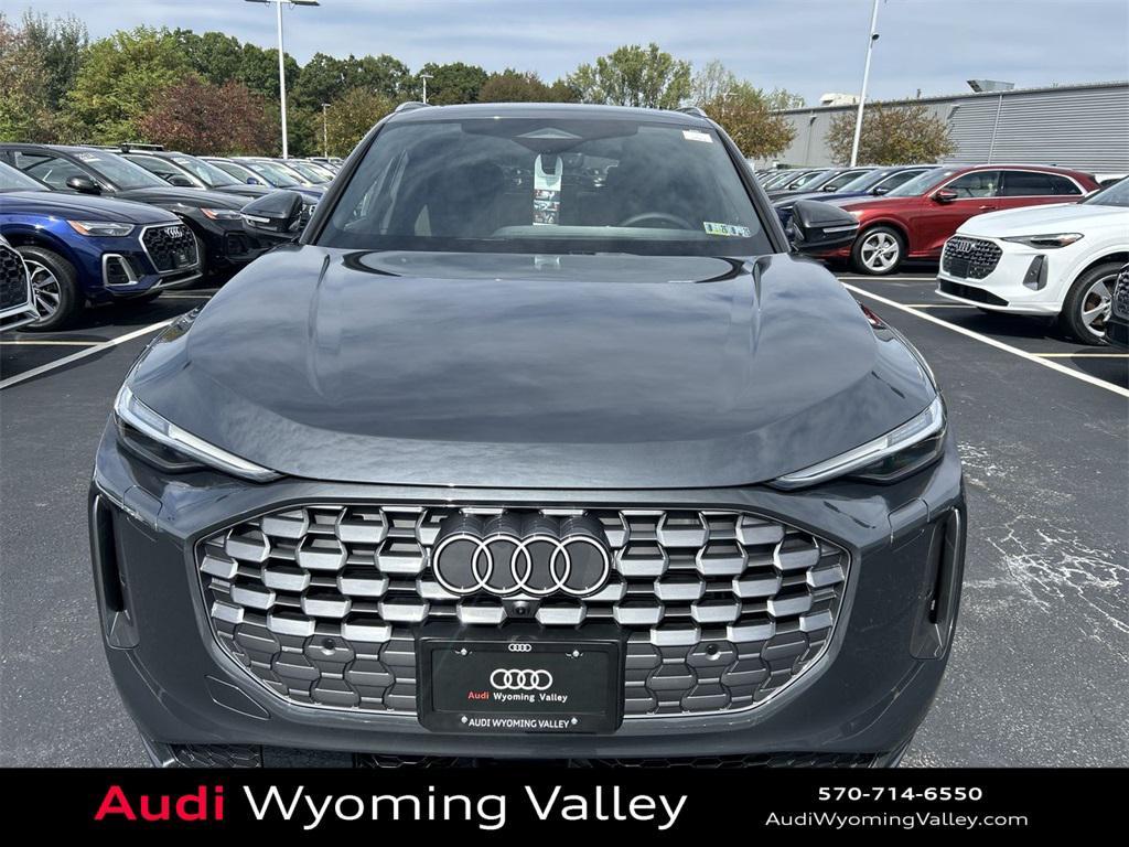 new 2025 Audi Q5 car, priced at $62,080