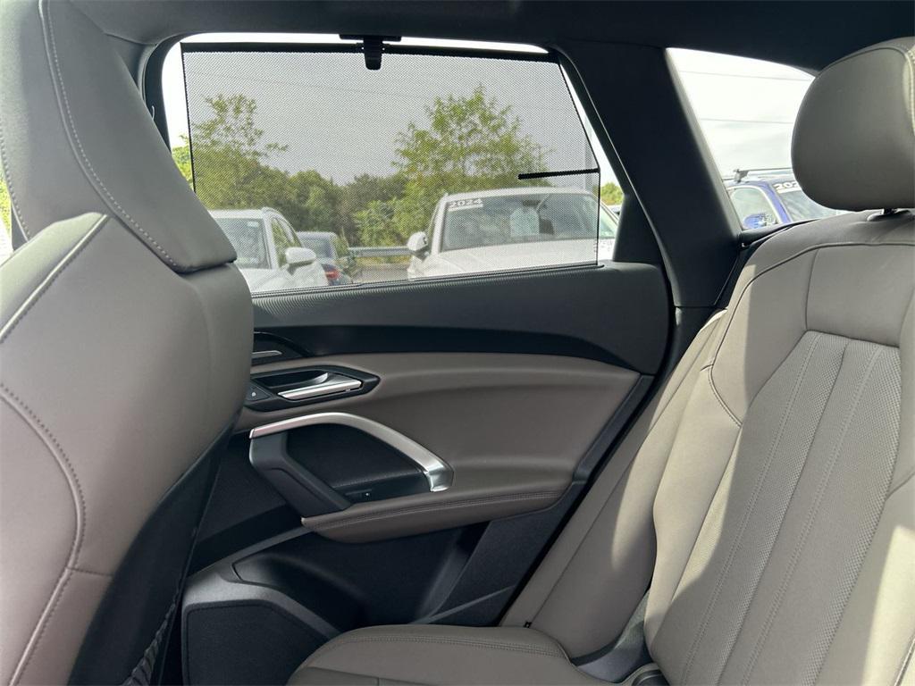 new 2025 Audi Q5 car, priced at $62,080