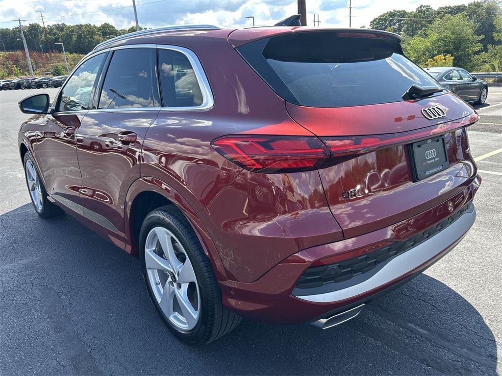 new 2025 Audi Q5 car, priced at $64,380