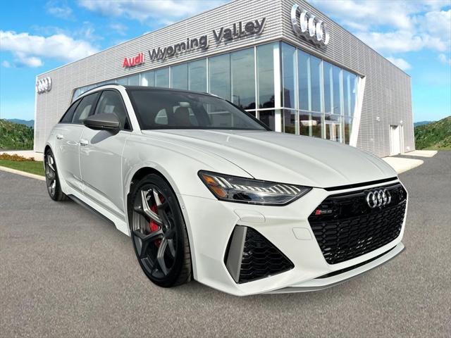 new 2025 Audi RS 6 Avant car, priced at $139,095