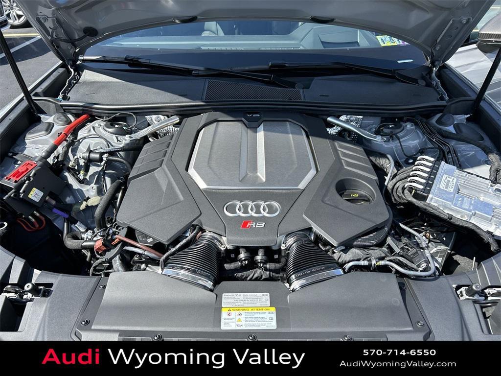 new 2026 Audi RS 6 Avant car, priced at $152,670