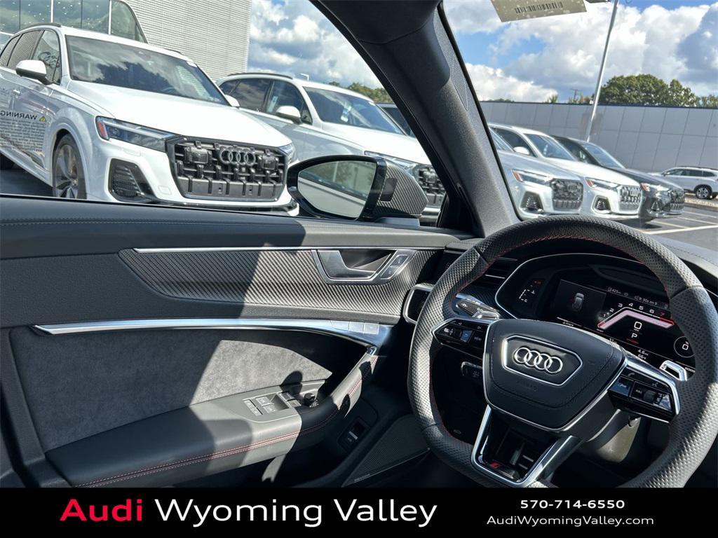 new 2026 Audi RS 6 Avant car, priced at $152,670