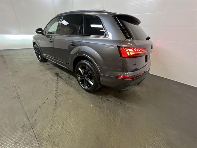 new 2025 Audi Q7 car, priced at $76,985