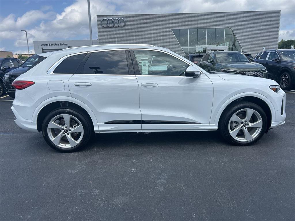 new 2025 Audi Q5 car, priced at $61,430