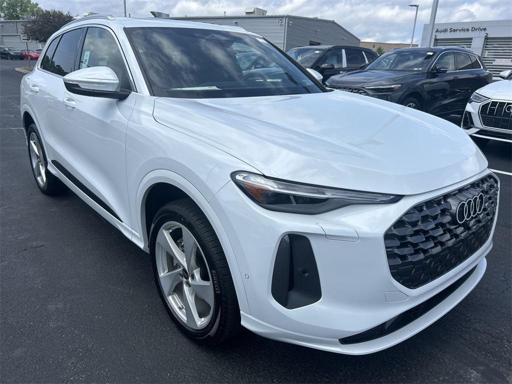 new 2025 Audi Q5 car, priced at $61,430