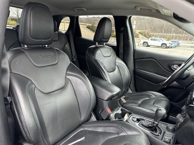 used 2019 Jeep Cherokee car, priced at $18,590