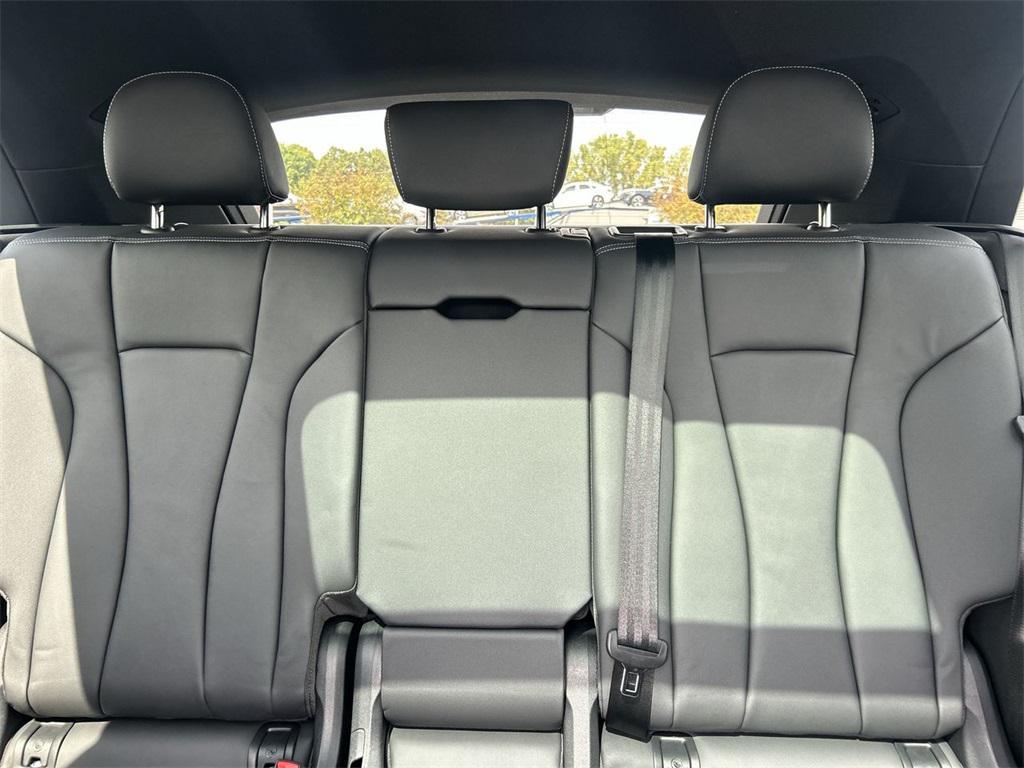 new 2025 Audi Q8 car, priced at $82,085